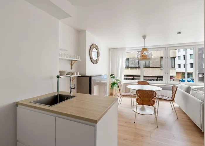 Petite * 오스텐드